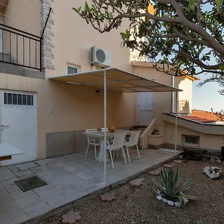 Gojak Miso Alen Appartamento Makarska