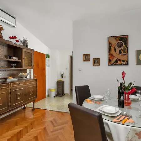 Gojak Miso Alen * Makarská