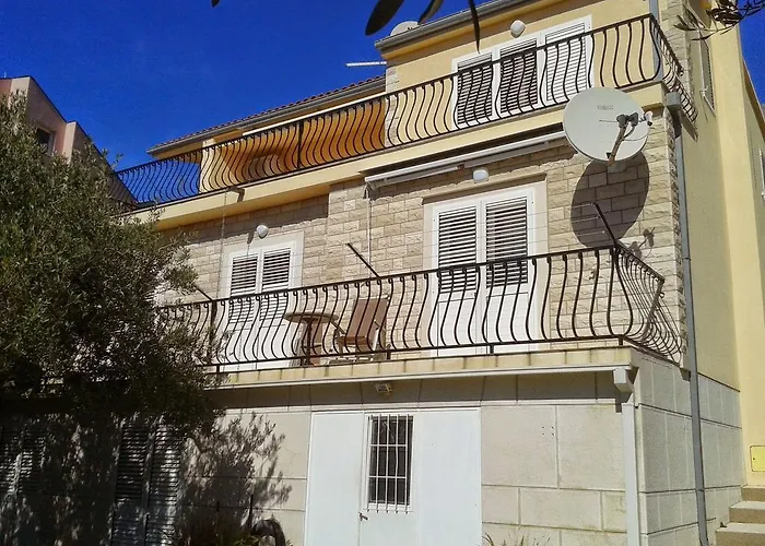 Апартаменти Gojak Miso Alen