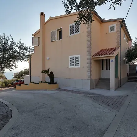 Gojak Miso Alen מאקרסקה